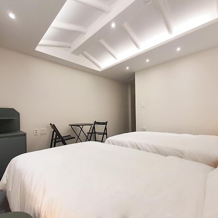 Hotelarrive Jeonju Sihwayeonpung Екстер'єр фото