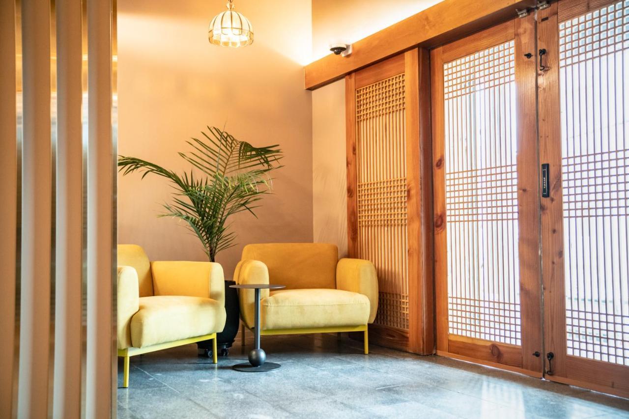 Hotelarrive Jeonju Sihwayeonpung Екстер'єр фото