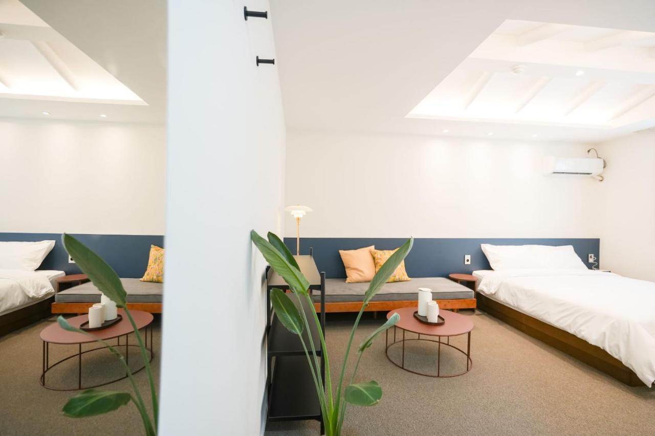 Hotelarrive Jeonju Sihwayeonpung Екстер'єр фото