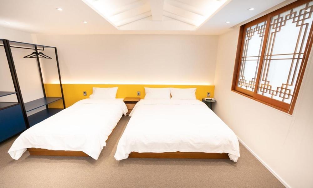 Hotelarrive Jeonju Sihwayeonpung Екстер'єр фото